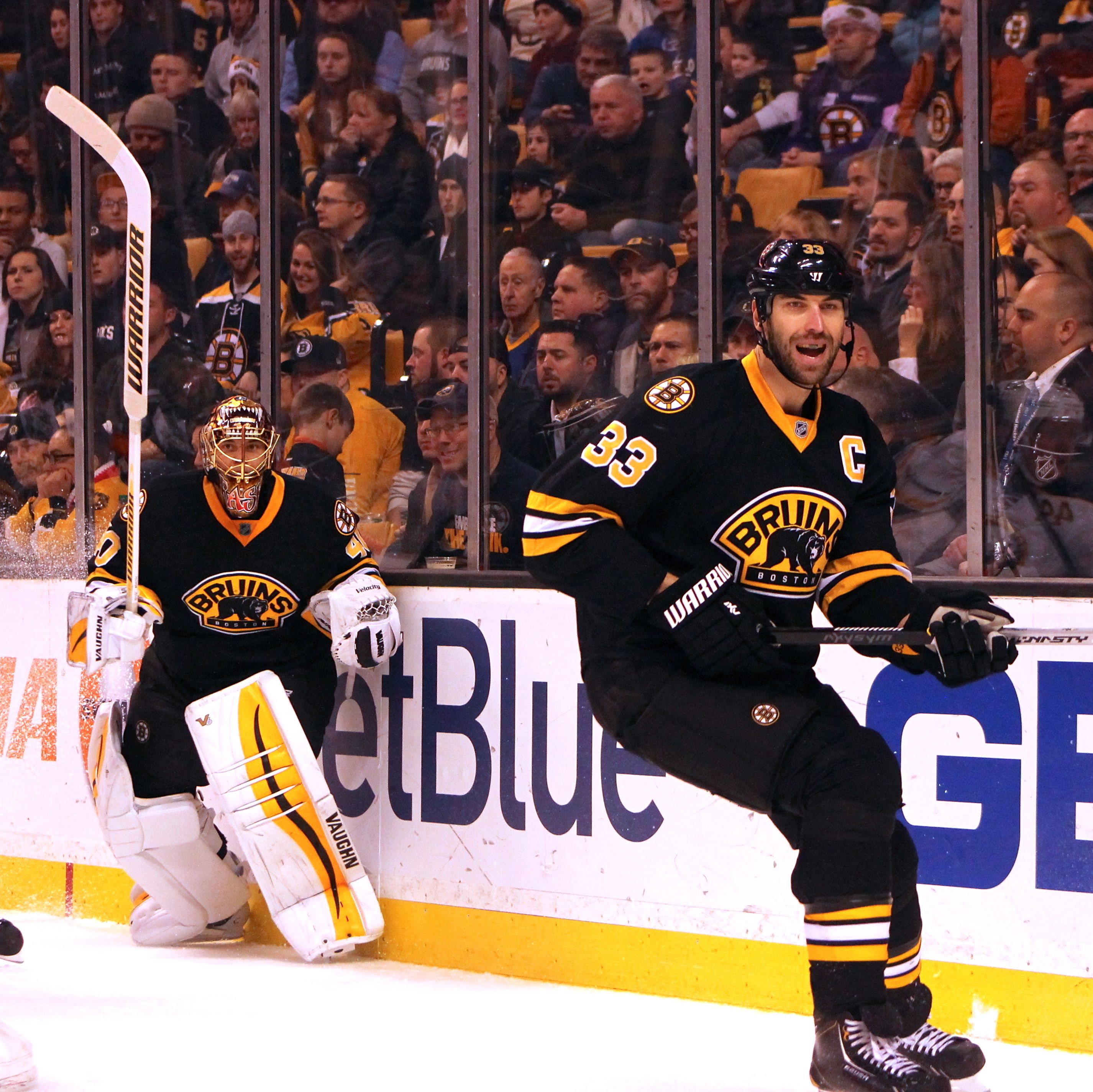 Game Night Gallery: Boston Bruins vs Buffalo Sabres, Dec. 21, 2014